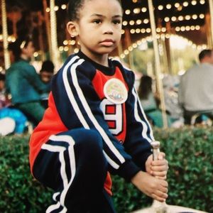 Meet your Posher, Christopher